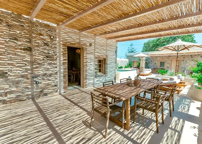 Kyparissi Country House